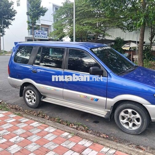 Isuzu 7 chỗ 2004 Xanh