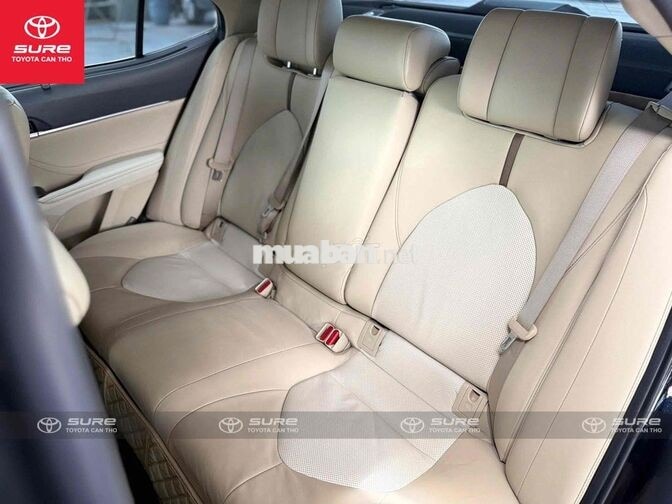 Toyota Camry 2.5Q nhập Thái - bảo hành Toyota