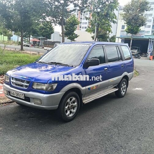 Isuzu 7 chỗ 2004 Xanh