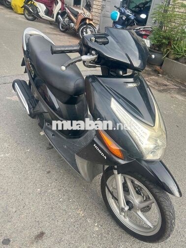Honda Click 110 Thái. chính chủ kí giấy.máy zin im