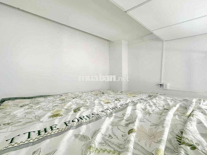 DUPLEX SẴN MÁY LẠNH CỬA SỔ TRỜI  NGÃ 4 BỐN XÃ - PHAN ANH - HOÀ BÌNH
