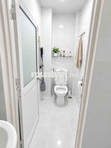 Cho thuê nhà hẻm 463b Cách Mạng Tháng Tám gần viettel tower