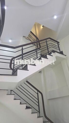 CC Cho Thuê Nhà  Mới Xây Đường Hòa Hảo, Phường 4 , Quận 10 - Giá rẻ