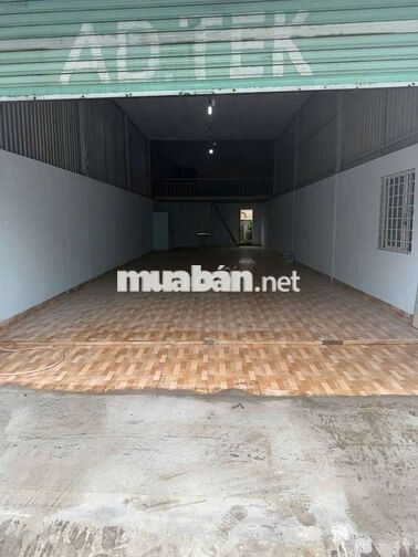 cần cho thuê kho PTTN .Dt 5x18 có gác Lửng giá 8 triệu 5 đường xe tải