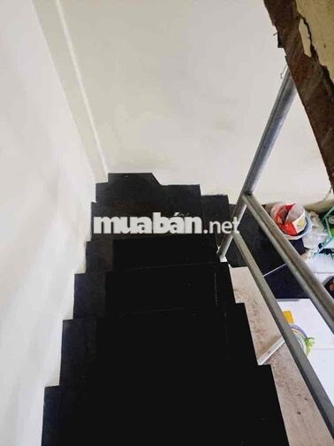 Bán gấp Nhà Chiến Lược BTân 37m2 2 Tầng hẻm xe hơi thông nhỉnh 2 tỷ