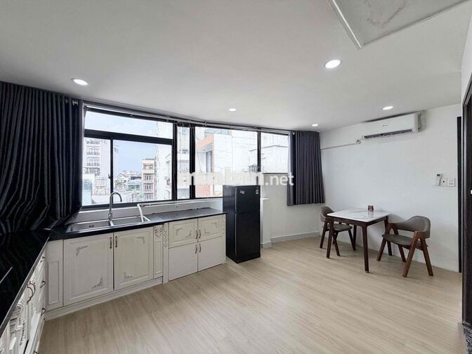 Căn Hộ 1PN 50m2 FullNT Cửa Sổ To Thoáng Với Dàn Bếp To Siu Phẩm
