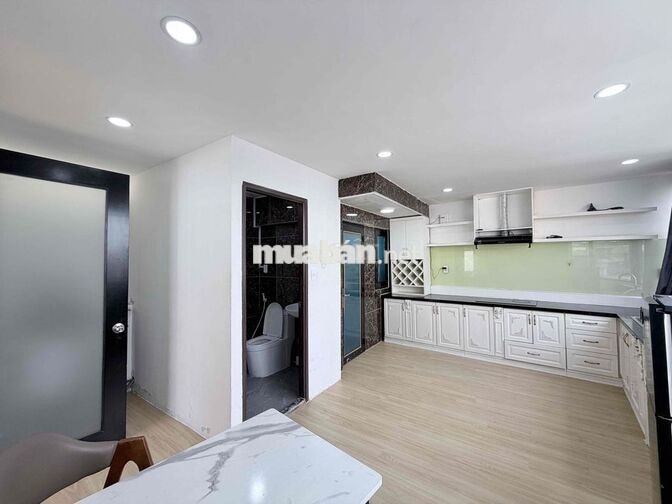 Căn Hộ 1PN 50m2 FullNT Cửa Sổ To Thoáng Với Dàn Bếp To Siu Phẩm