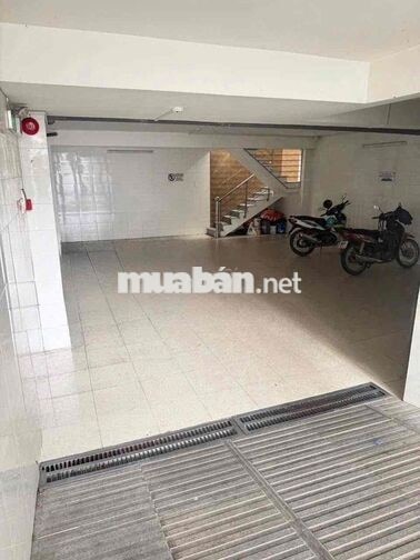 Cho thuê căn góc hai mặt tiền đường dân chủ Thủ Đức tp hcm