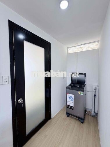 Căn Hộ 1PN 50m2 FullNT Cửa Sổ To Thoáng Với Dàn Bếp To Siu Phẩm