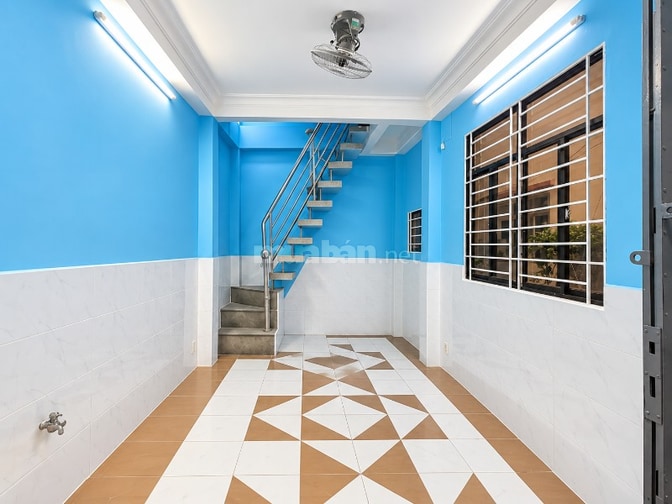 CHÍNH CHỦ CHO THUÊ NHÀ NGUYÊN CĂN CMT8, HÒA HƯNG, 4PN 4WC, 9 TRIỆU/