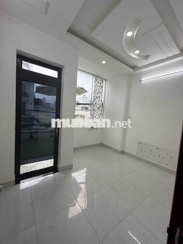 nhà 4x13m 4 tầng 4pn 3wc sân thượng phù hợp ở gia đình kinh doanh onl