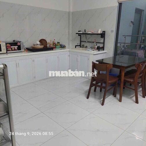 Bán Gấp nhà mặt tiền khu sầm uất Thị Nghè