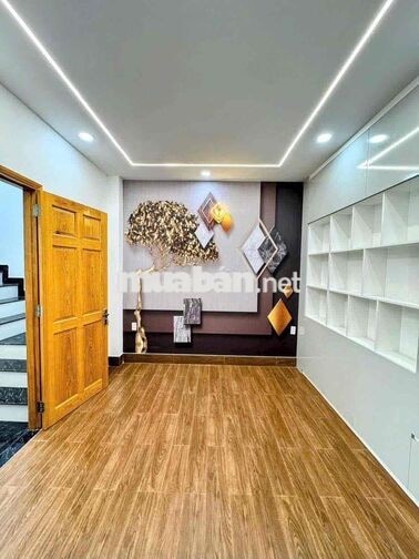 Hot, Bán gấp Nhà đẹp 5 Tầng Lê Văn Quới BTân 56m2 hẻm 7m 6ty