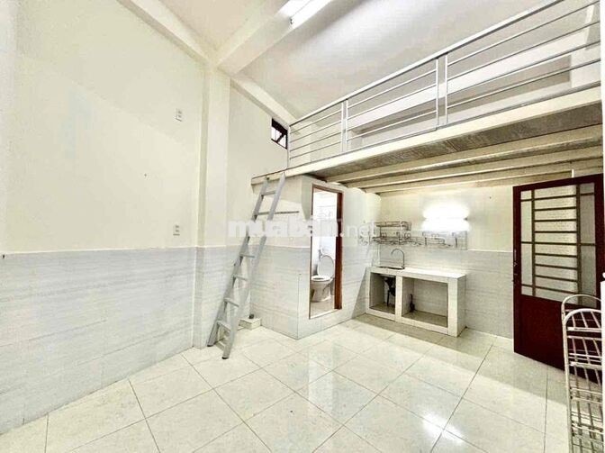 Phòng Nằm Ngay Trung Tâm Tân Bình thuận tiện di chuyển