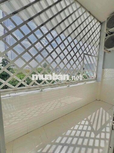 Duplex Siu Rộng Gác Cao Ban Công | Phan Văn Hớn - Trường Chinh