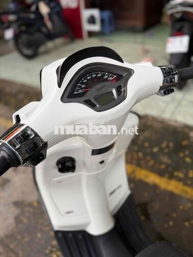 Piaggio Vespa Sprint 2022 Trắng