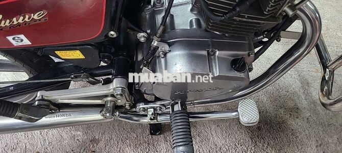 Honda Custom CM125 Đen đỏ Xe côn tay
