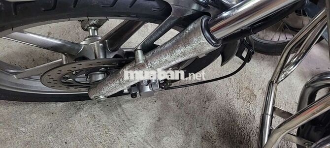 Honda Custom CM125 Đen đỏ Xe côn tay