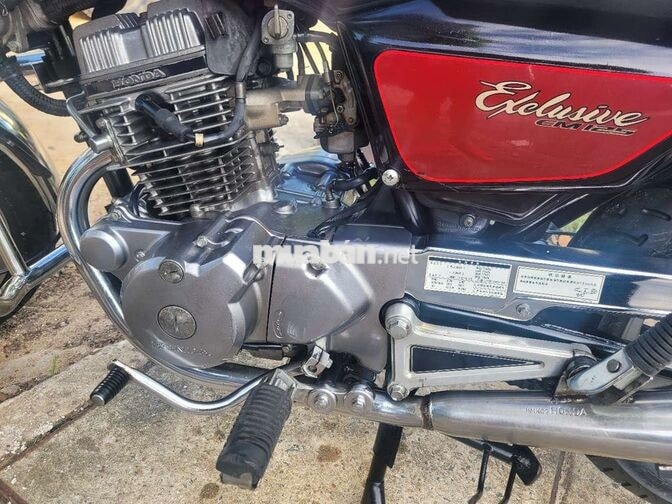Honda Custom CM125 Đen đỏ Xe côn tay