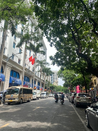 Bán nhà 8 tầng 97m mặt phố Lê Đại Hành lô góc 119,9 tỷ