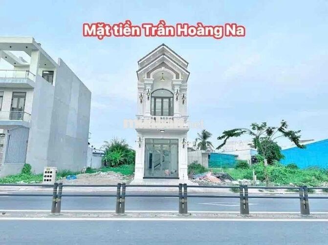 CHO THUÊ NHÀ MẶT TIỀN DIỆN TÍCH RỘNG ĐẸP ĐƯỜNG TRẦN HOÀNG NA DTSD 400m