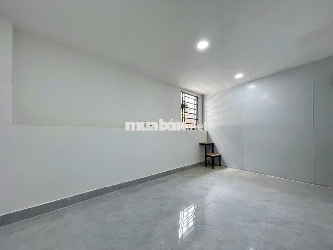 Cho thuê nhà nguyên căn gần ngã tư ga q12, ráp gỗ vấp.