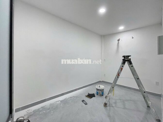 Cho thuê nhà nguyên căn gần ngã tư ga q12, ráp gỗ vấp.