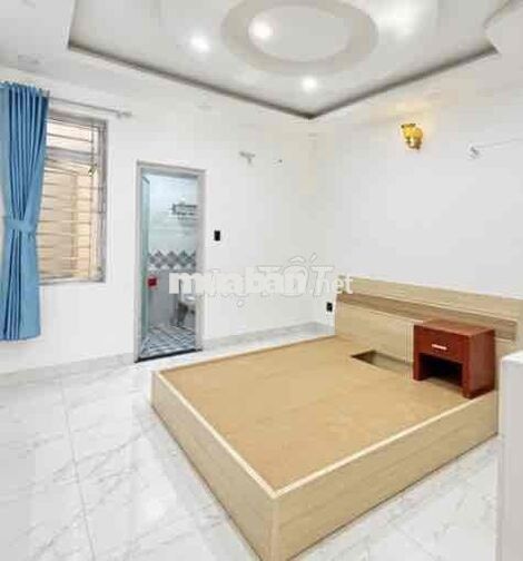 CHỦ NGỘP GIẢM SÂU 800TR! Nhà 4T Ngay Aeon -  HXH Thông, Thoáng - 8x TL