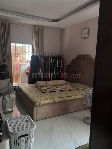 Cho thuê nhà ngõ 12B Lý Nam Đế Hoàn Kiếm, Hà Nội