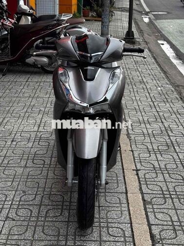 Honda SH 125i 2025 Xám titan siêu lướt