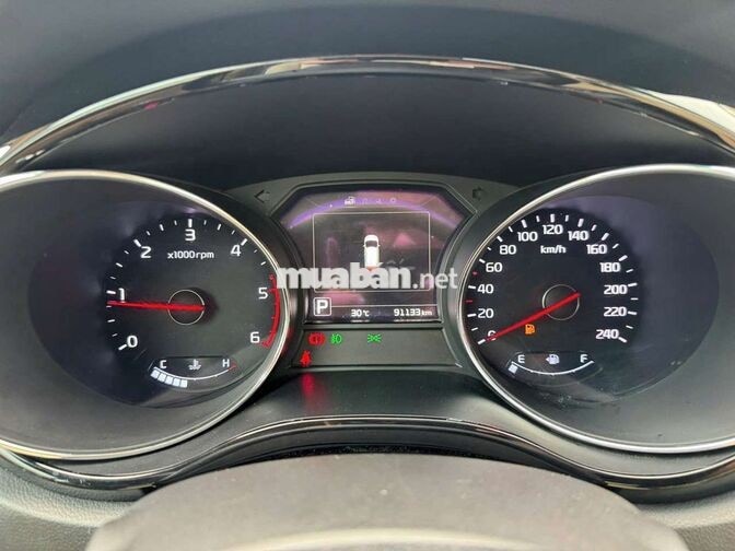 Kia Sedona 2017 2.2DATH full dầu,7 chỗ,màu trắng