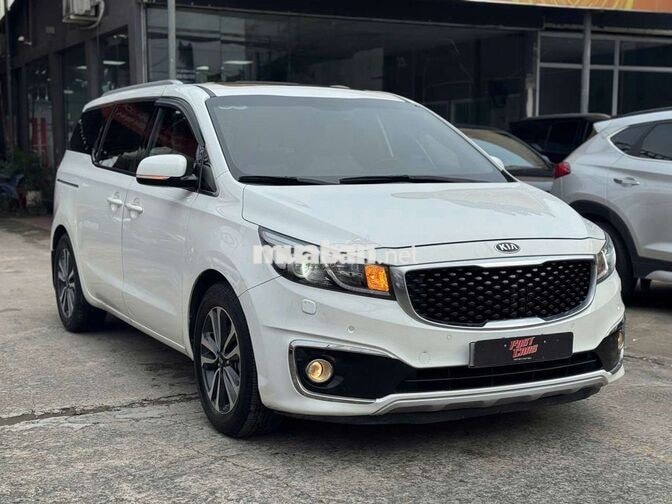 Kia Sedona 2017 2.2DATH full dầu,7 chỗ,màu trắng