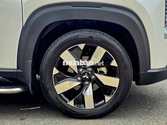 Mitsubishi Destinator Ultimate 2026