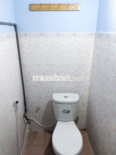 Chính chủ cho thuê cho nử thuê phòng 20m2 giá 2tr4