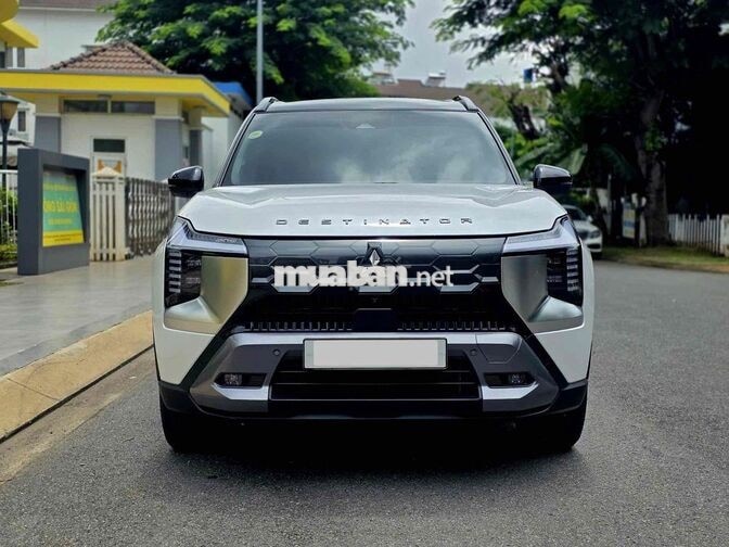 Mitsubishi Destinator Ultimate 2026