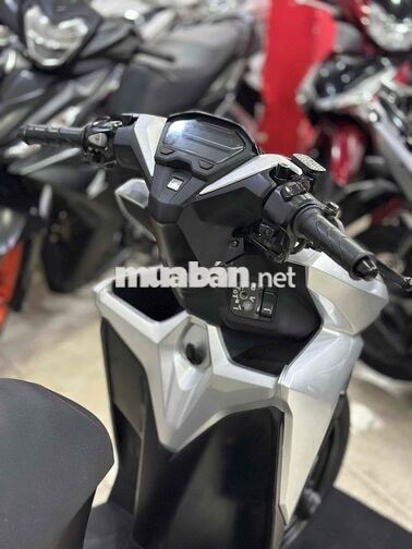 Honda Vario 125 2021 Bạc Đen Soprt.Xe Chất.BSTP