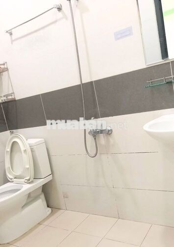 Phòng sạch sáng tại trung tâm gò vấp chỉ cho nữ thuê.