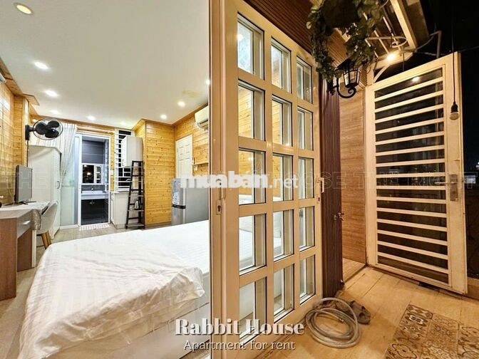 🏡 Phòng Balcony lớn Nguyễn Thị Minh Khai gần Vòng Xoay Dân Chủ Quận 3