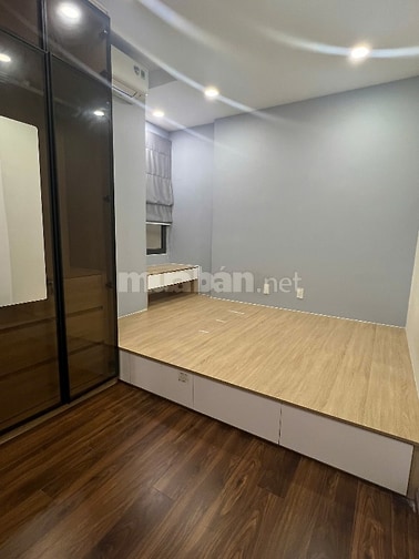 Căn hộ AKARI P1 đầy đủ nội thất, giá 12 triệu. View cực thích.