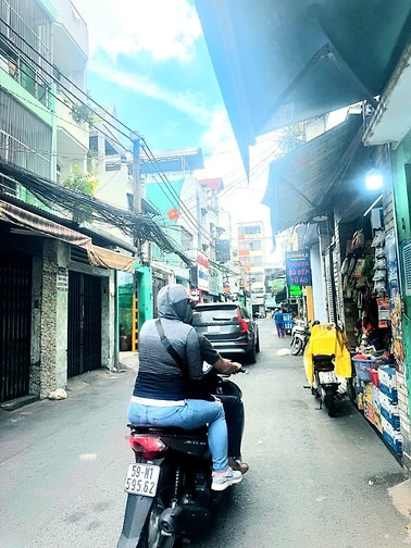 HÀNG HOT Q10: NHÀ HẺM Ô TÔ THÔNG - DT: 3mx18m - SÁT HÀ ĐÔ, GIÁ 8