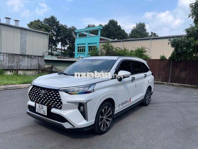 Toyota Veloz Cross Top 2022 Bản cao cấp Trắng