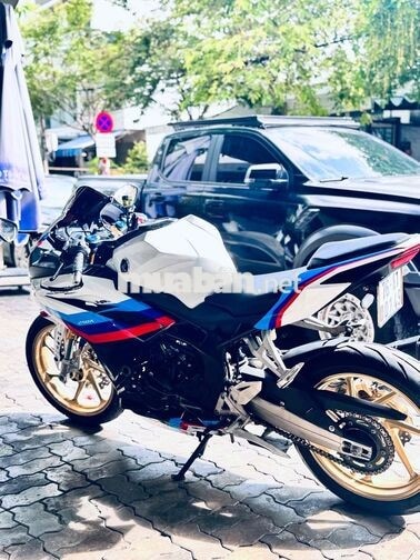 Honda CBR250R Naked bike 249cc 6 cấp
