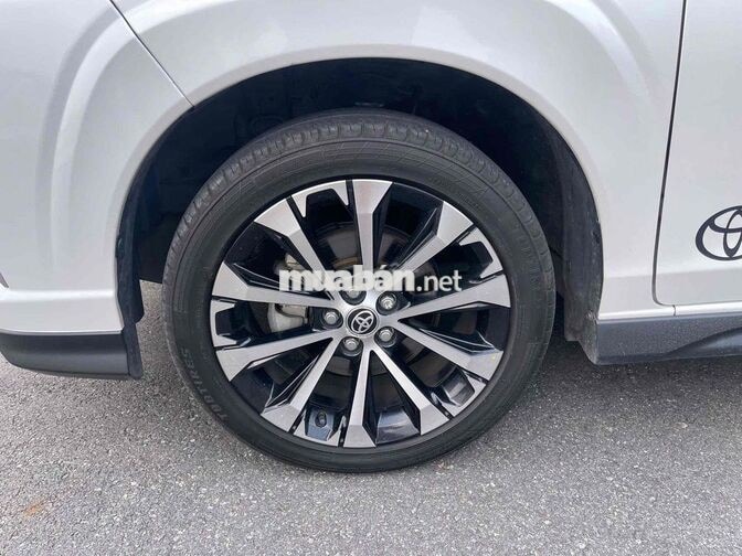 Toyota Veloz Cross Top 2022 Bản cao cấp Trắng