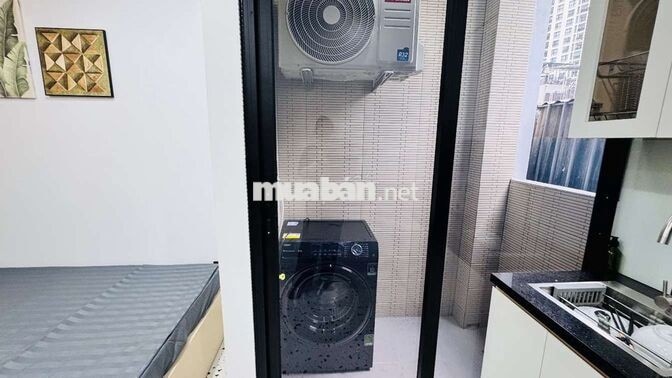 Siêu phẩm CCMN Mới Full đồ xịn sò. ban công, máy giặt tại Cự Lộc