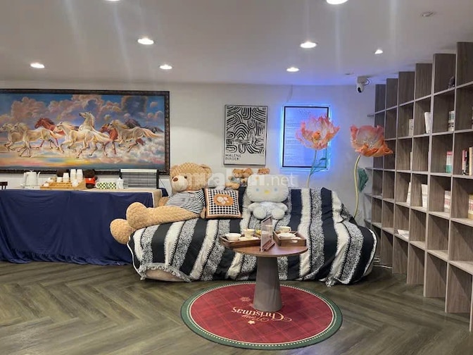 CHO THUÊ NHÀ NGUYỄN THÔNG - QUẬN 3. DT: 9X30M, 1 TRỆT 2 LẦU TRỐNG SUỐT