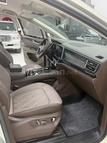 Volkswagen Vioran sản xuất 2024. xe 1 chủ đẹp xuất sắc.