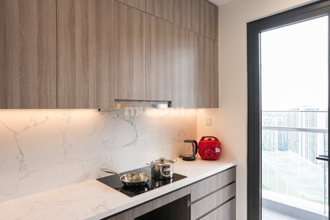 Cho thuê căn hộ 3PN The Opus One full nội thất, view công viên 36ha 