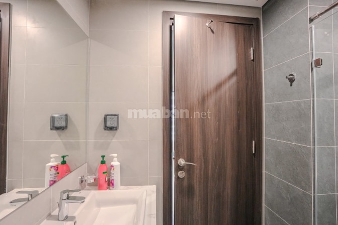 Cho thuê căn hộ 3PN The Opus One full nội thất, view công viên 36ha 