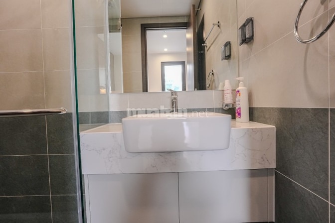 Cho thuê căn hộ 3PN The Opus One full nội thất, view công viên 36ha 