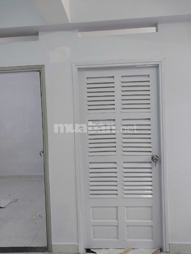 Cho thuê căn hộ lô F chung cư Bàu Cát 2